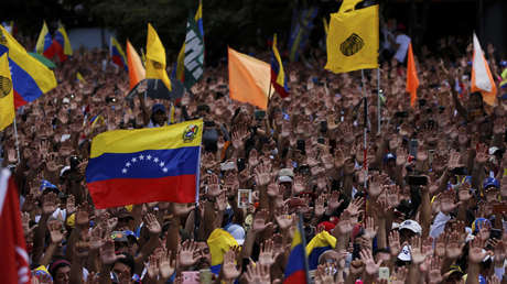 Manifestantes antigubernamentales en Caracas, Venezuela, el 23 de enero de 2019.