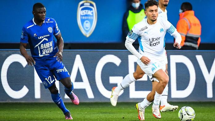 Ligue 1 : Marseille freiné à Troyes, Monaco se saborde, Angers plombé par le soleil... Ce qu'il faut retenir des matchs de l'après-midi