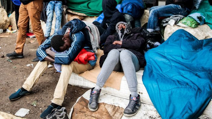 164 cas de gale dans un camp de migrants parisien