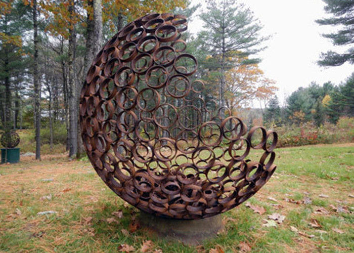 Die skulpturen zaubern ganz auf wunsch ein mediterranes flair, welches durchaus urlaubsstimmung aufkommen lässt. Zeitgenossische Skulptur Garten Dekoration Corten Stahl Hemilspheres Im Freien