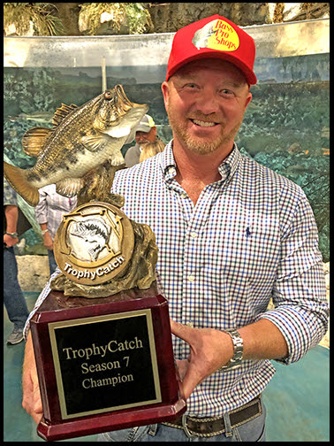 Brian Hammett TrophyCatch Champion