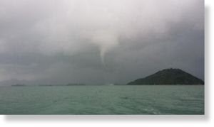 waterspout_0.jpg