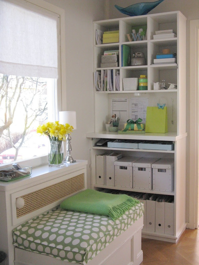 Inspirational interior design ideas for living room design, bedroom design, kitchen design and the entire home. Craft Room Home Studio Ideas