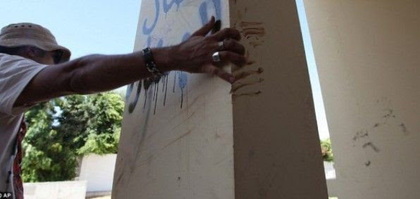 bloody-handprint-benghazi