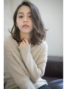 髪型 ミディアム パーマ 30代 黒髪 Uthmaa N Jappa