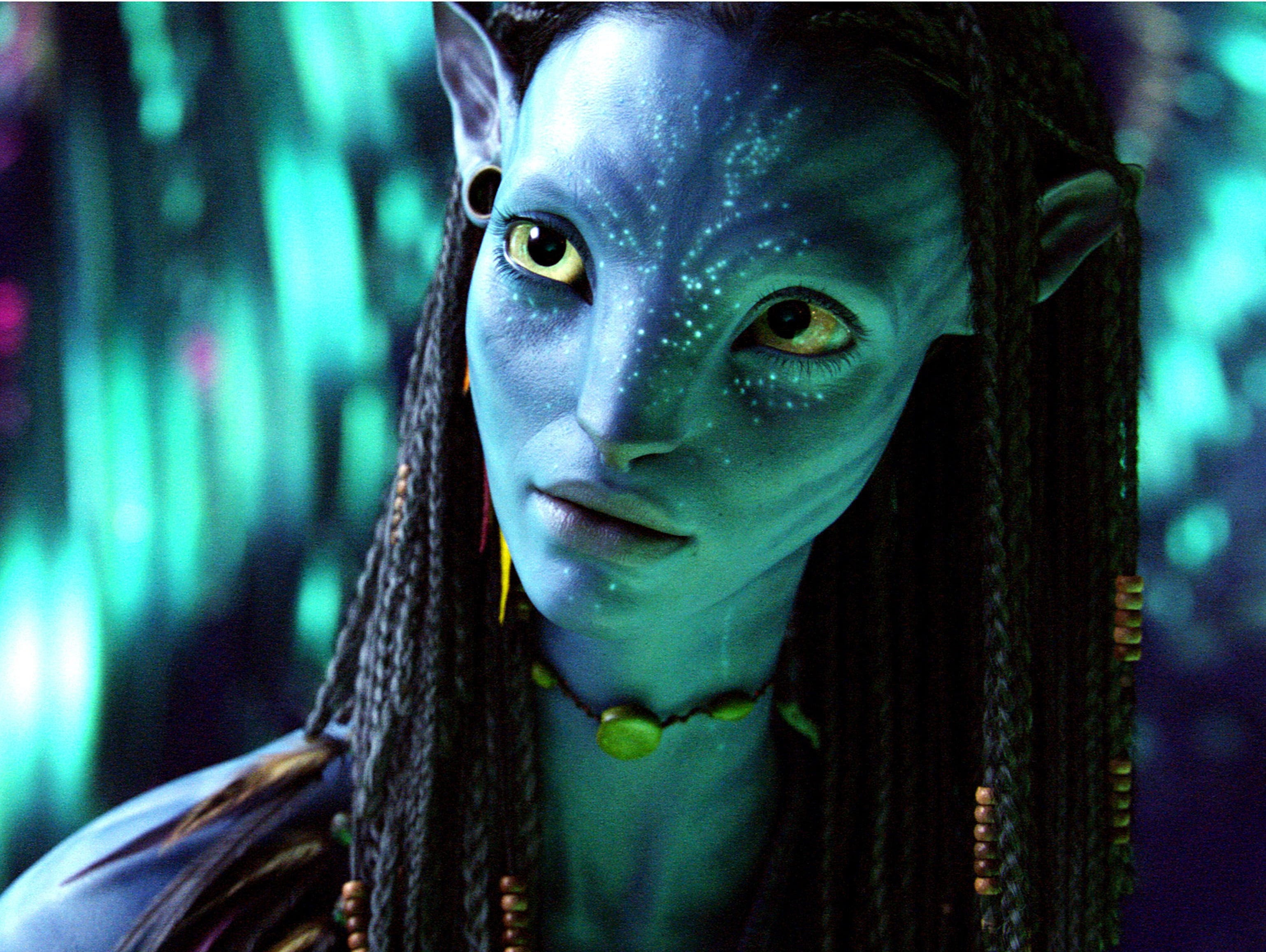 Zoe Saldana is Neytiri in a scene from 'Avatar.'