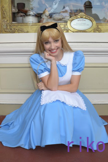 ディズニー画像ランド 新鮮なディズニー アリス コスプレ