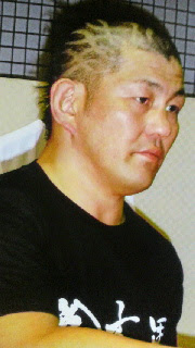 最も選択された 鈴木 みのる 髪型 2058 Blogwallkiekhan