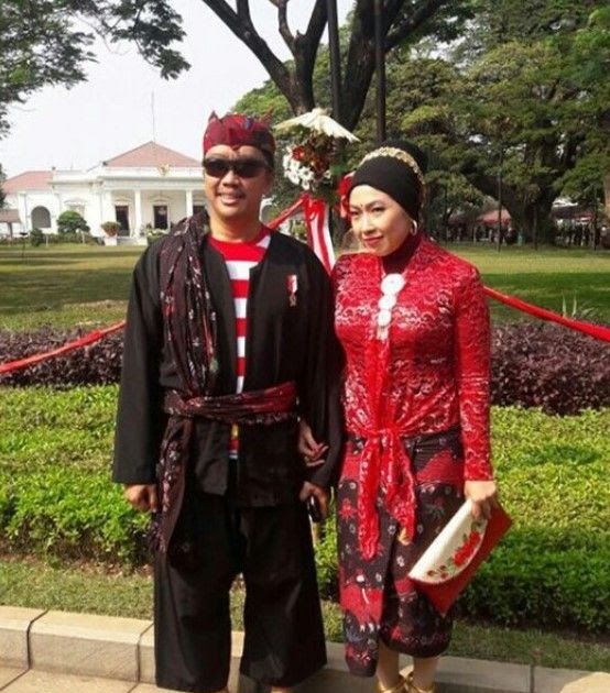 Pakaian Adat Jawa  Timur Namanya Apa Baju Adat Tradisional