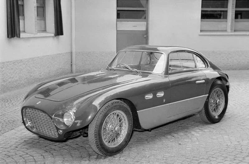 The ferrari monza is one of a series of cars built by ferrari. Ferrari 625 Tf Coupe Vignale Www Carrozzieri Italiani Com