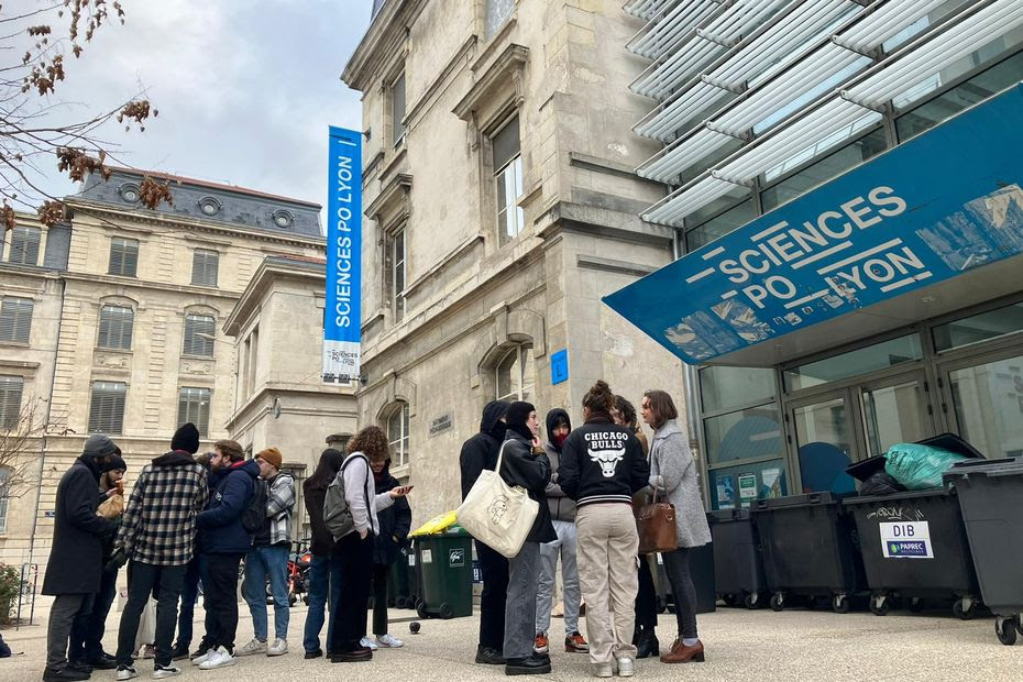 DIRECT. Écoles bloquées, gares désertes… suivez la grève du 31 janvier contre la réforme des retraites à Lyon