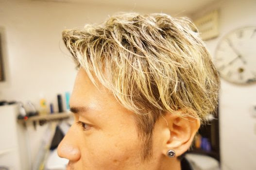 これまでで最高の黒白 メンズ メッシュ パーマ 最高のヘアスタイルのアイデア