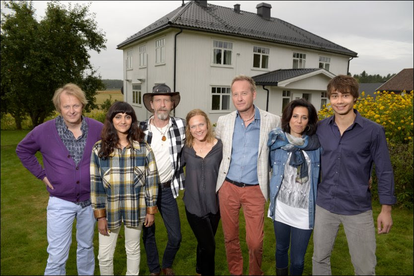 Discover more music, concerts, videos, and pictures with the largest catalogue online at last.fm. Hver Gang Vi Motes Alexander Rybak