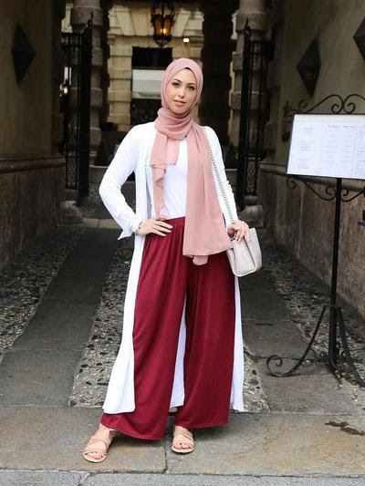  Jilbab  Yang  Cocok  Untuk  Baju  Warna  Merah  Maron Pintar 