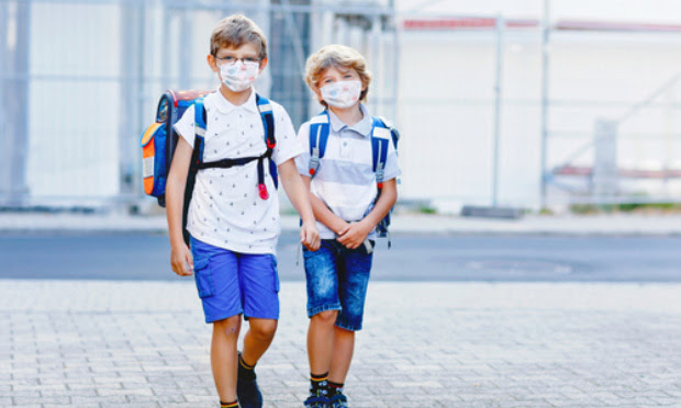 Stop au port du masque à l'école