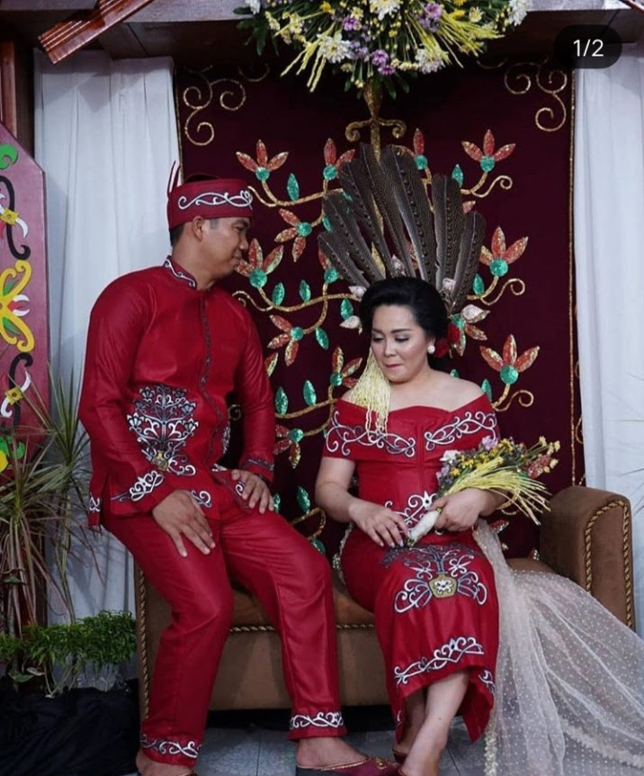 Pakaian Adat Di Kalimantan  Tengah Baju  Adat Tradisional