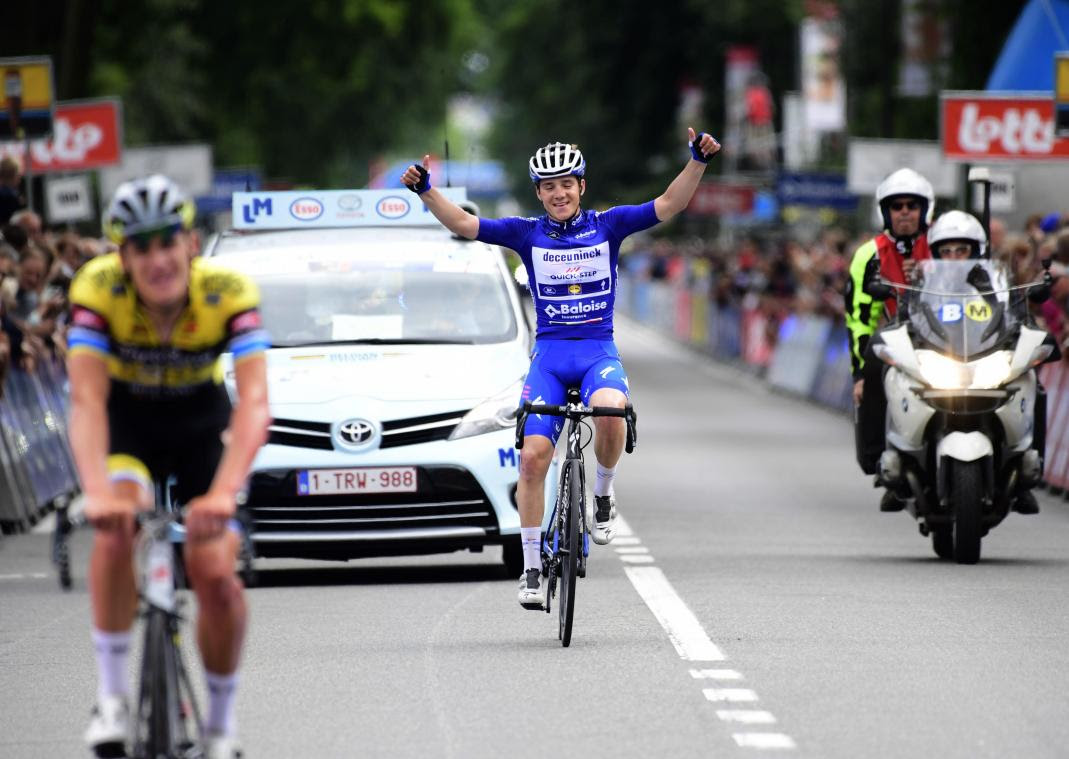 Giro d'italia leader ganna nabs sprint bonus to. Remco Evenepoel Liess Sich Gesamtsieg Nicht Nehmen Grenzecho