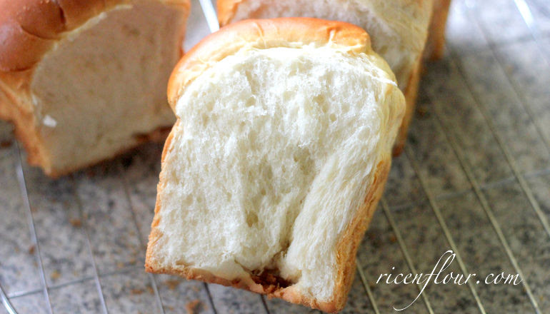 Hokkaido milk bread employs the tangzhong method where a pudding like roux (made up of flour and liquid) is first cooked and then added to the rest of the ingredients for the dough. How To Make Hokkaido Milk Bread Recipe With Video Rice N Flour
