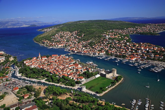 Maybe you would like to learn more about one of these? Touristen Informationen Ueber Die Stadt Trogir