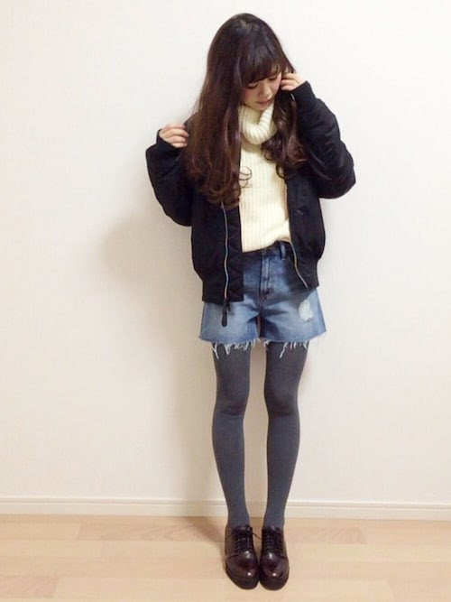 髪型 ベストデニム ショート パンツ 冬