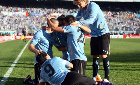 Pagesothercommunityuruguay orgullo de todosvideosfinal copa américa uruguay vs paraguay 2011. Video Uruguay Beats 3 0 Paraguay And Wins Copa America 2011 Foxcrawl
