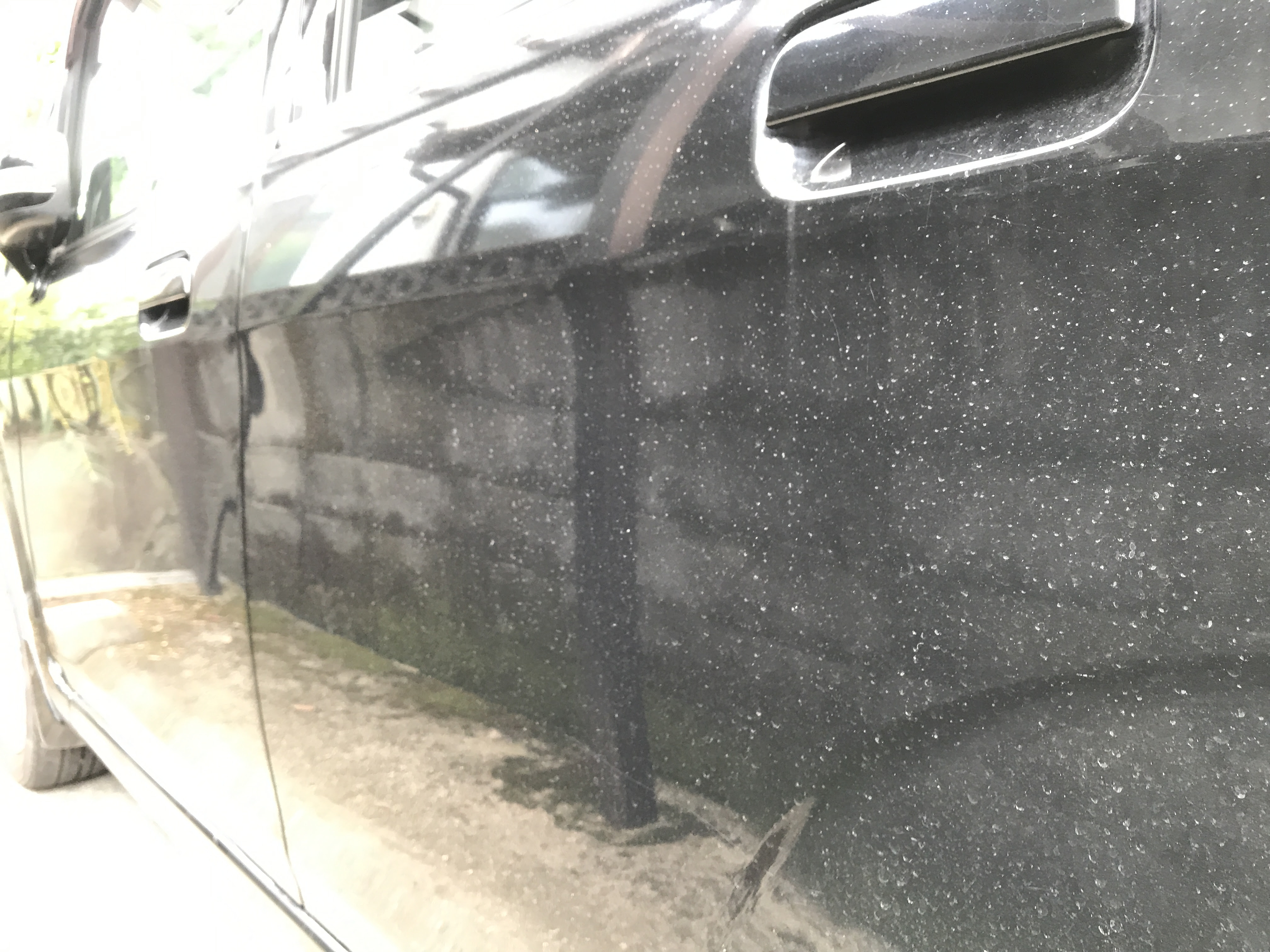 車 擦り傷 黒い Kuruma