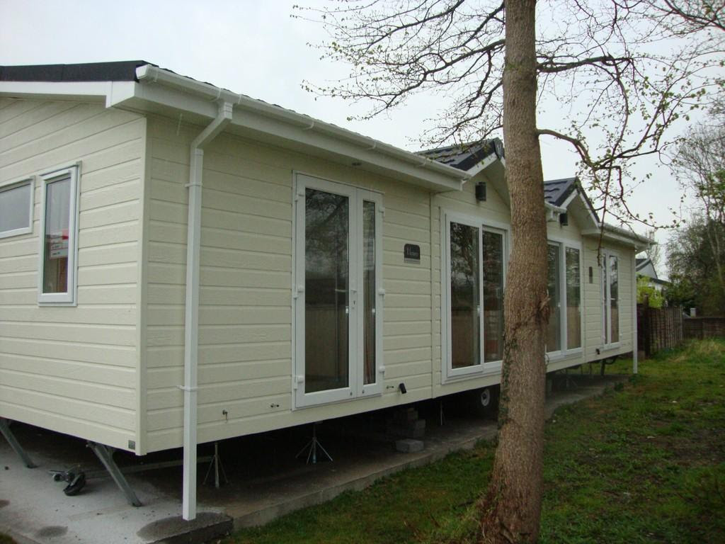 2 bedroom mobile homes - small rooms ideas
