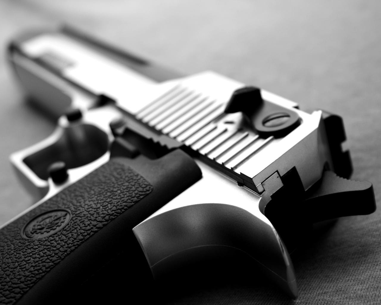 トップレート 銃 壁紙 あなたのための壁紙画像 Itulahkabegami