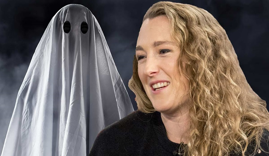 Woman claims she's had sex with a ghost