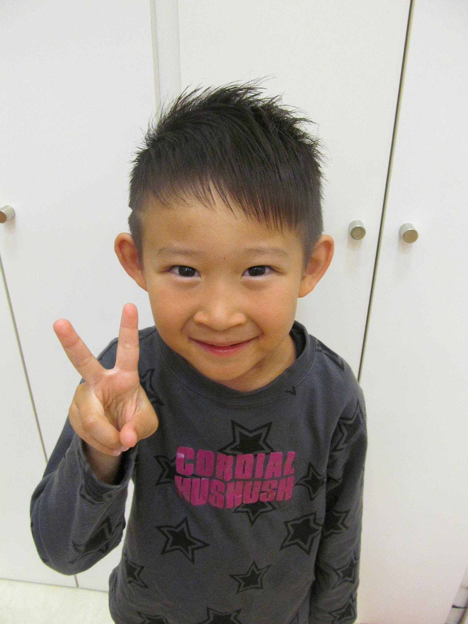 かっこいい髪型 小学生 男子 髪型 ジャニーズ