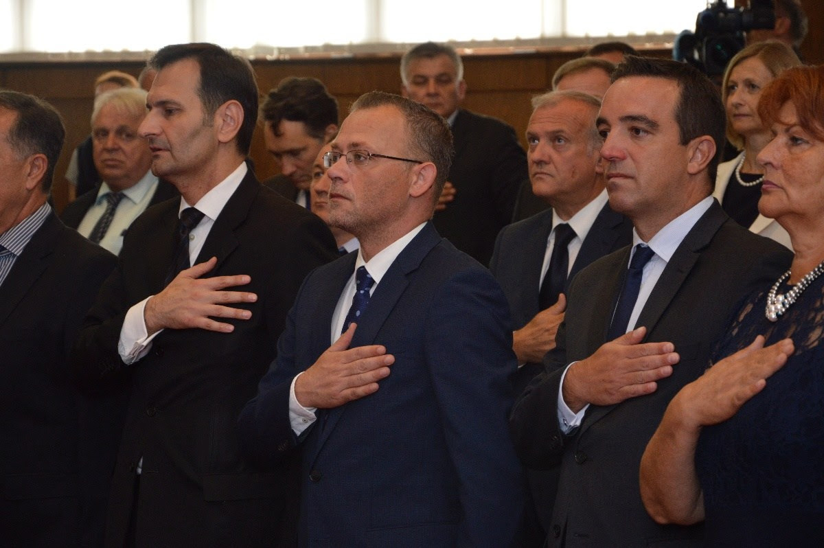 From Left front: foreign and internal affairs minister Miro Kovac, minister for culture Zlatko Hasanbegovic, defence minister Josip Buljevic, minister for employment and retirement Nada Sikic Photo: vlada.gov.hr 