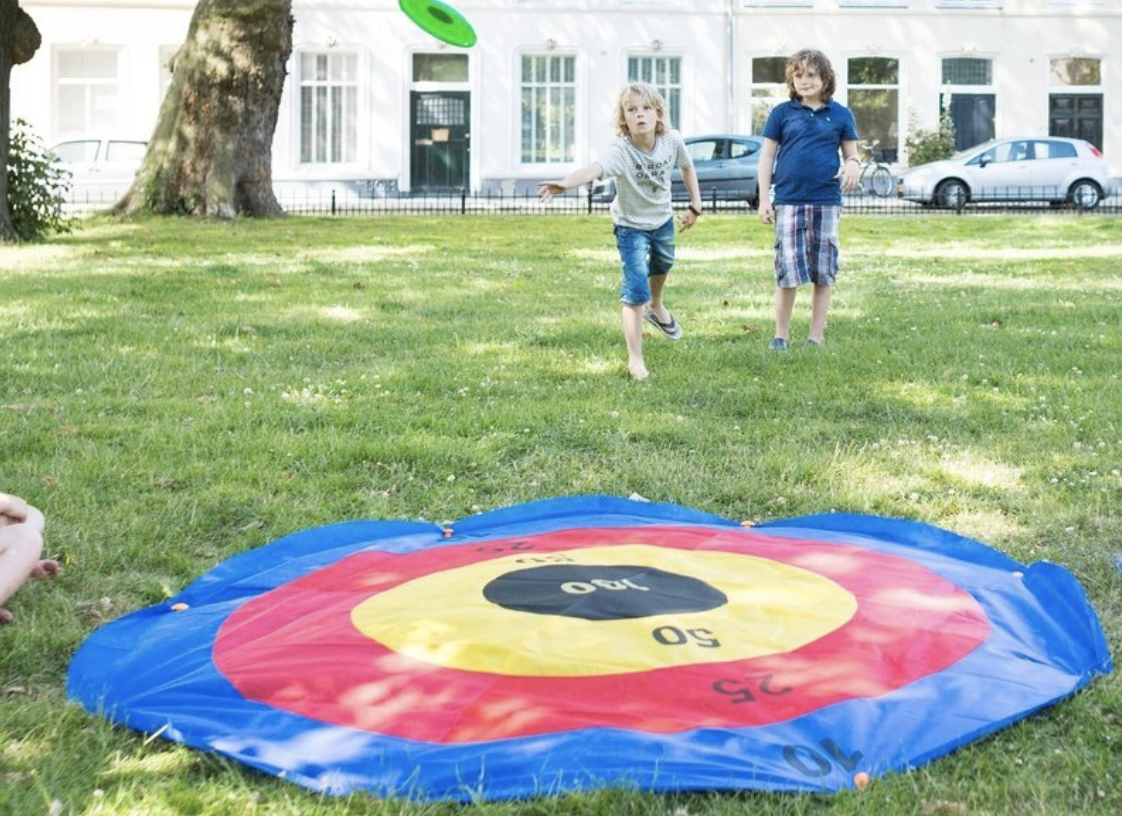 Divertidos juegos para fiestas de cumpleanos adultos con los que. Alquiler De Juegos Hinchables De Habilidad
