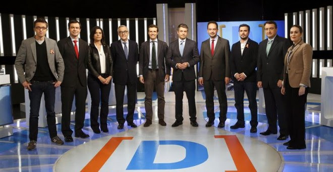 Los participantes del debate, antes del acto. EFE /Kiko Huesca