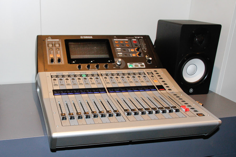 Yamaha Tf Series Digital Consoles For Small Budgets Soundlightup Soundlightup