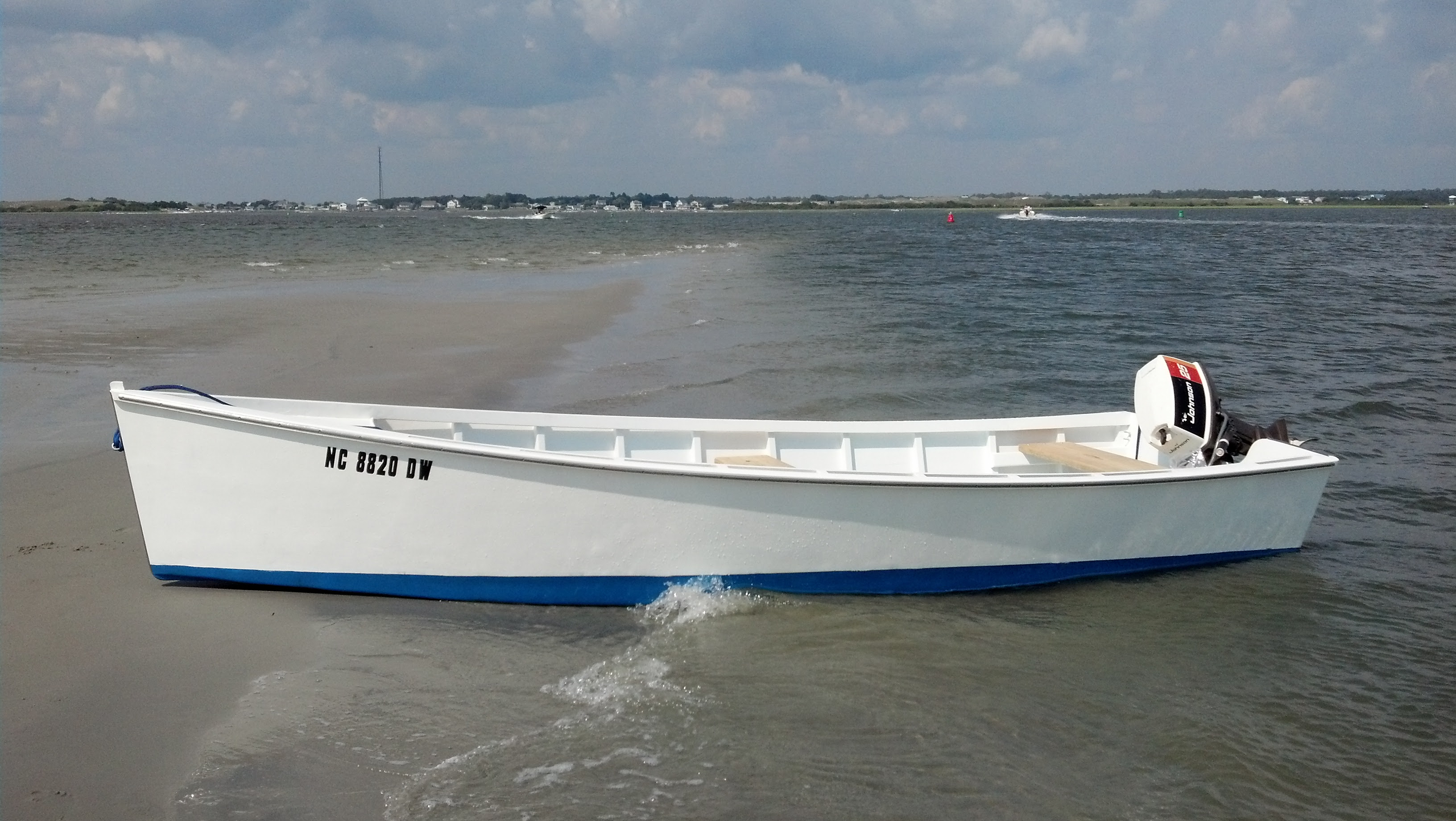 Spring Lake man teaches people how to build custom-made boats