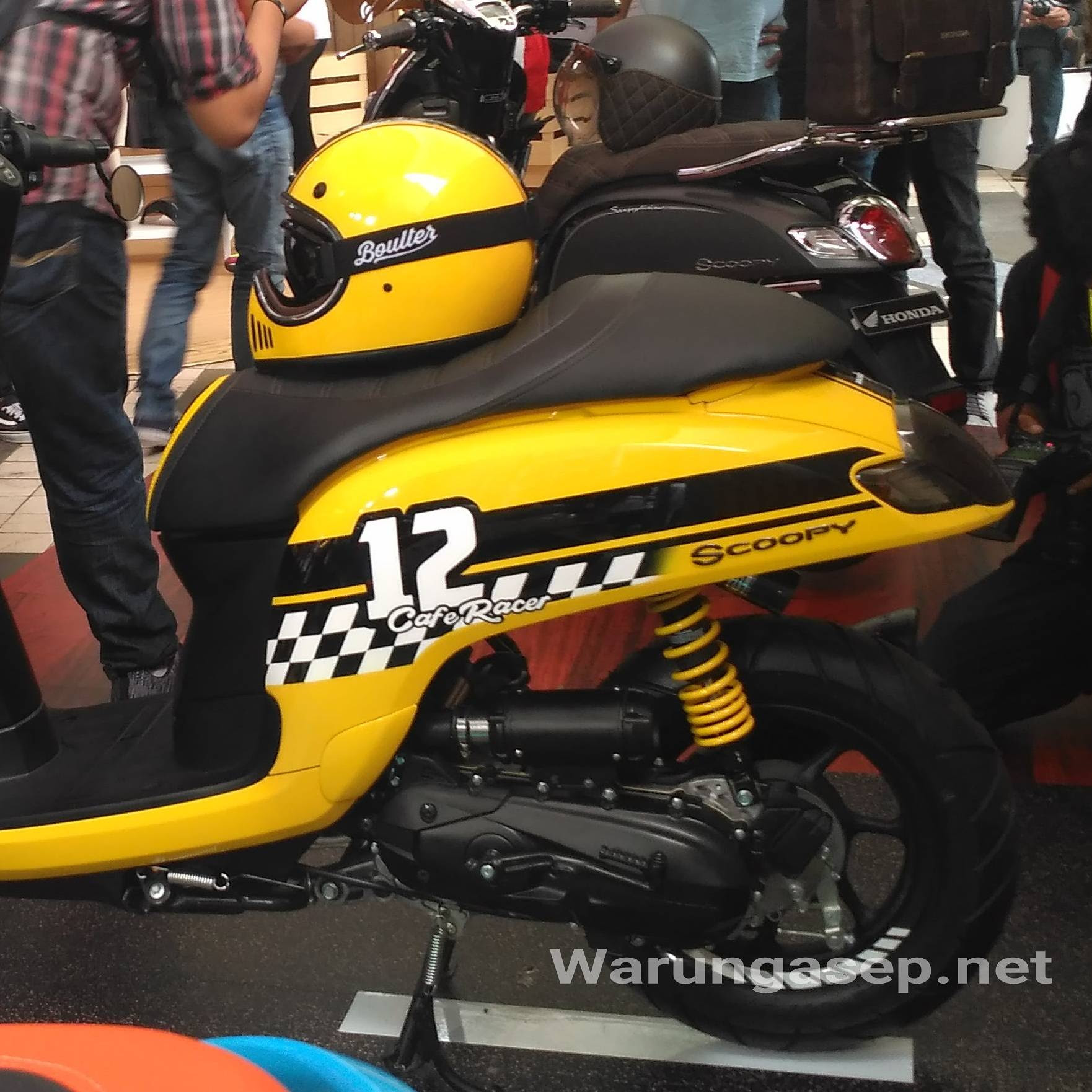 Gambar Modifikasi Scoopy Sporty Pangeran Modifikasi