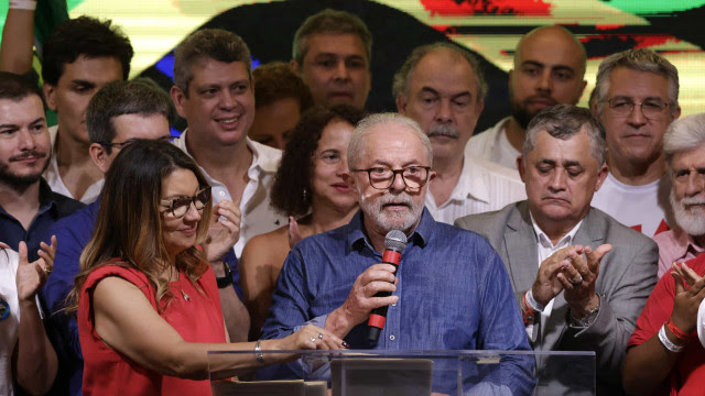Lula bate o próprio recorde e é o presidente mais bem votado da história
