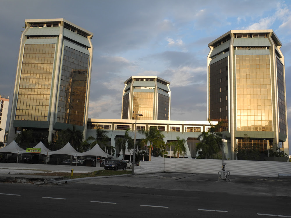 Perodua Centre Glenmarie - Kono Terno