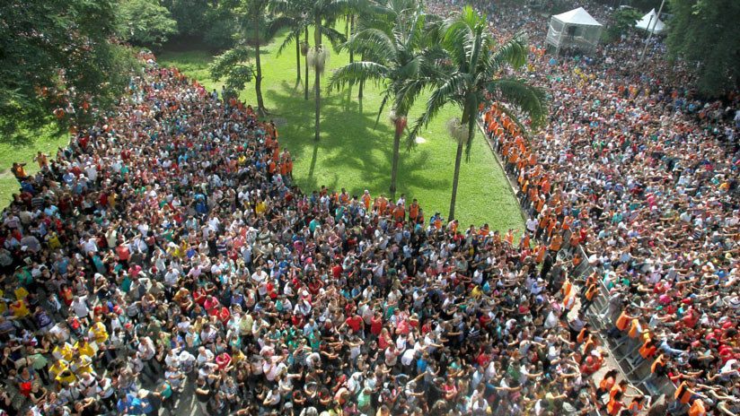 Brasil: ¿Por qué los candidatos a la Presidencia persiguen el voto evangélico?