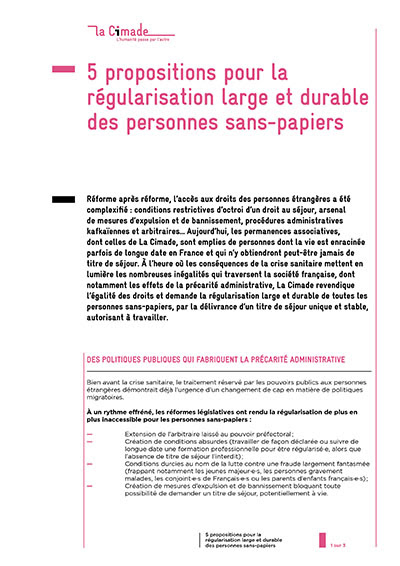 5 propositions pour la régularisation large et durable des personnes sans-papiers