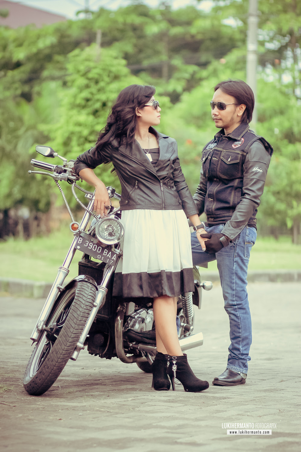 Kumpulan Foto Prewedding Di Motor Racing Terlengkap Otto Modifikasi