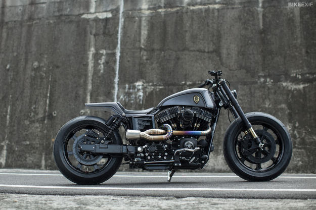 Custom Harley-Davidson Dyna built by Winston Yeh of Rough Crafts.