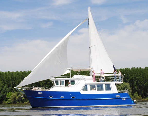 Man a know: Get Steel sailboat plans for sale