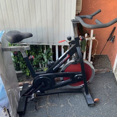Proform 920S Exercise Bike / Icon Health Fitness 6v ...