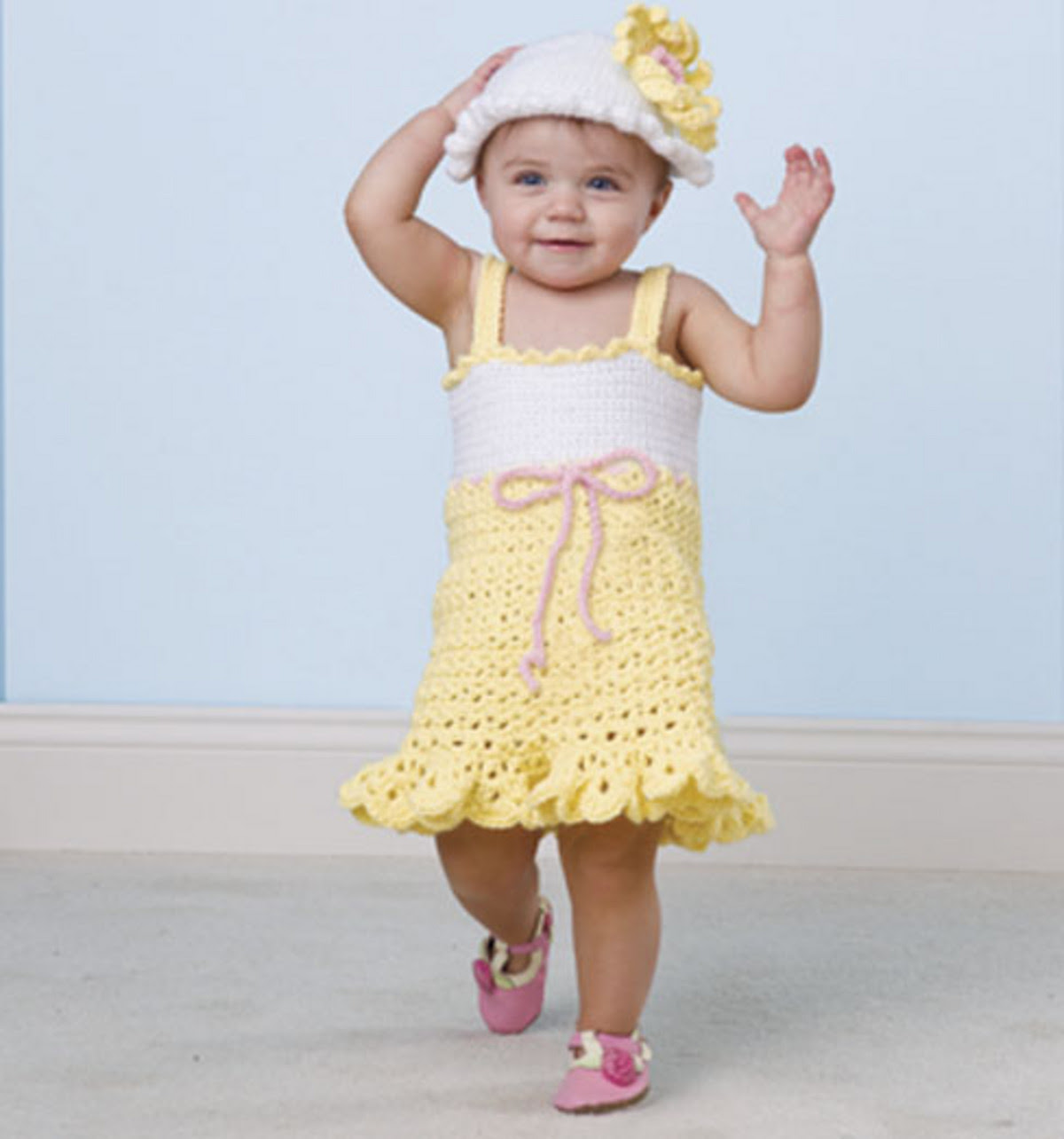 Free Crochet a Summer Baby  Dress  and Hat Pattern 