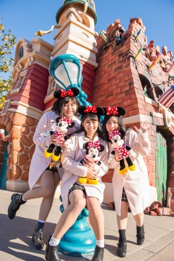 ディズニー画像ランド エレガントディズニー お 揃い コーデ 春