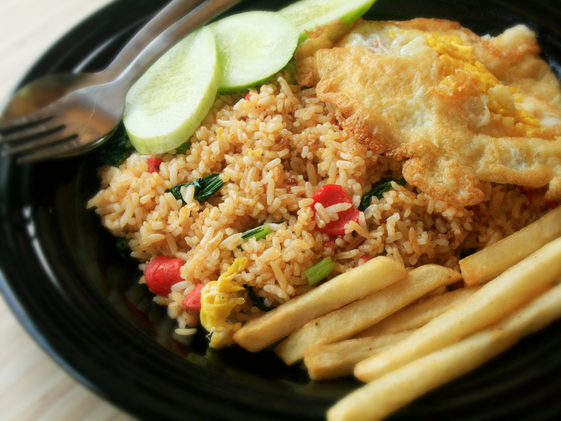 Gambar Nasi Goreng Istimewa - Gambar Hitam HD