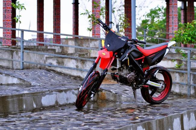 ACR Blog Modifikasi Yamaha  Vixion 2007 Supermoto