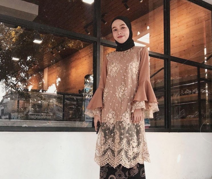 Kebaya Muslim Kain Tile Hijabfest