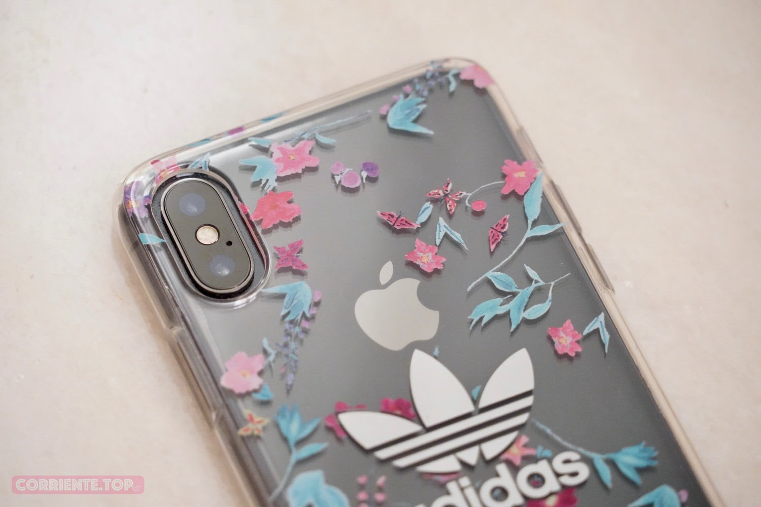 ベストおしゃれ アディダス Iphone 壁紙 最高の花の画像